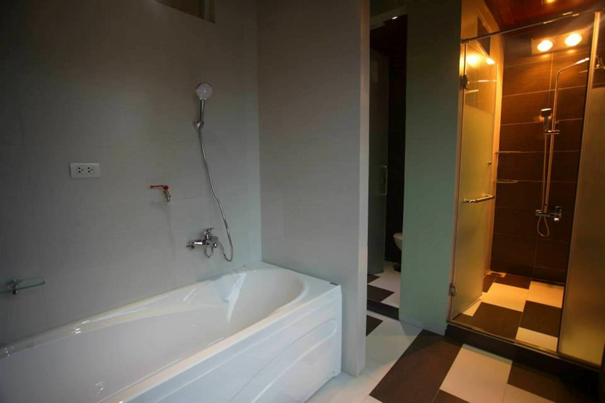 Ferienwohnung Poonsa Nguyen Phong Sac Hanoi Exterior foto