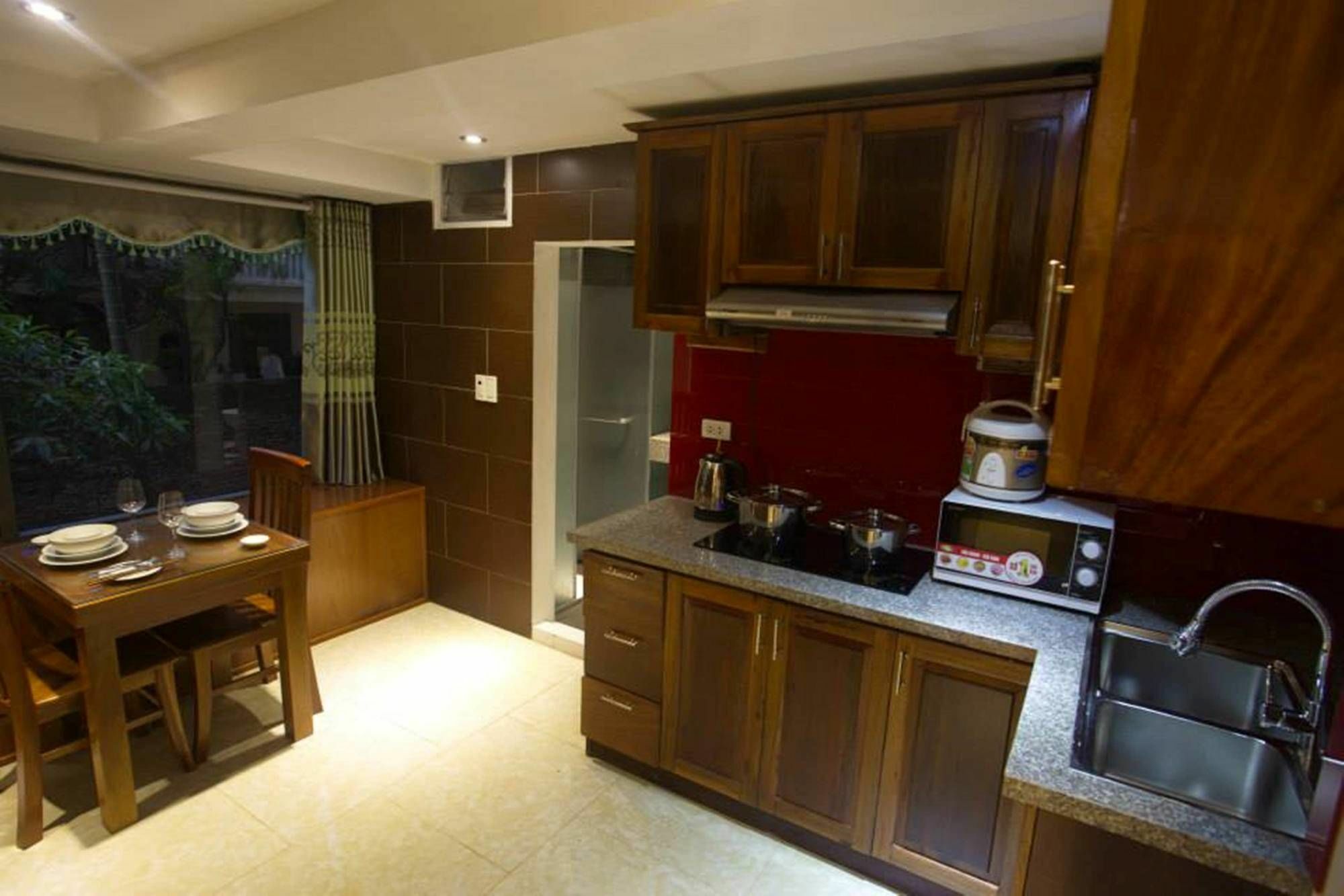 Ferienwohnung Poonsa Nguyen Phong Sac Hanoi Exterior foto