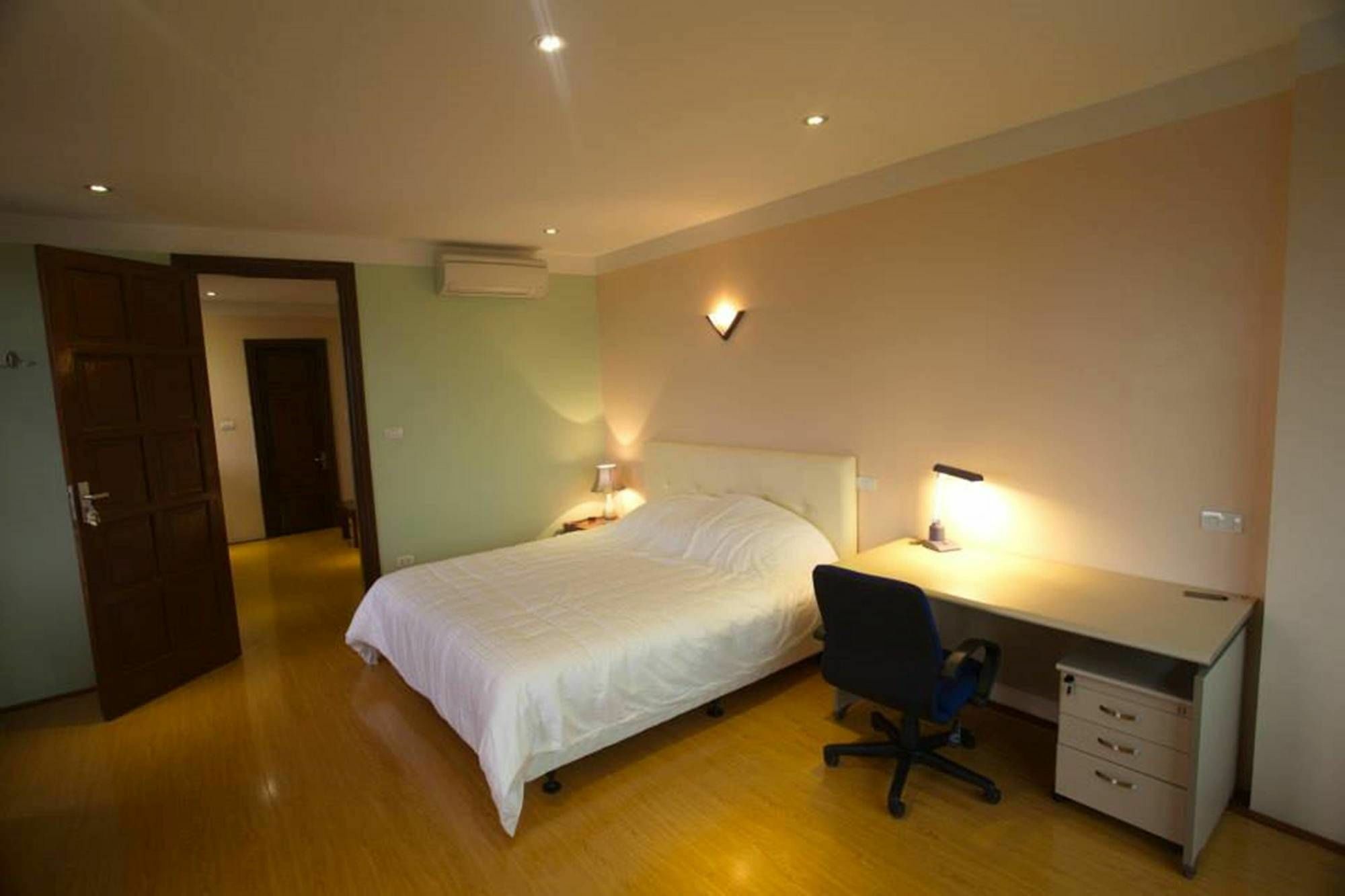 Ferienwohnung Poonsa Nguyen Phong Sac Hanoi Exterior foto